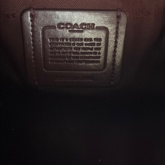 Like new Coach Dreamer Colorblock tote with glove-tanned leather and suede - Picture 7 of 16